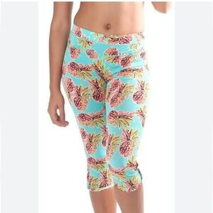 All For Color Women's Capri Leggings